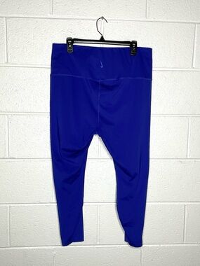 < Women’s Nike Yoga Blue Full Length Dri-Fit Leggings >